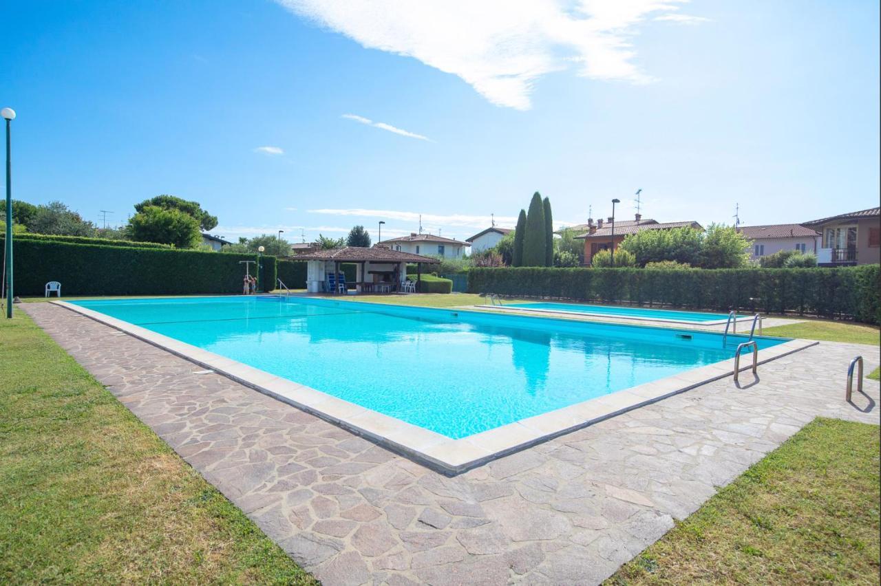 Borgo Adige 12 Apartment By Wonderful Italy Padenghe sul Garda Exteriér fotografie